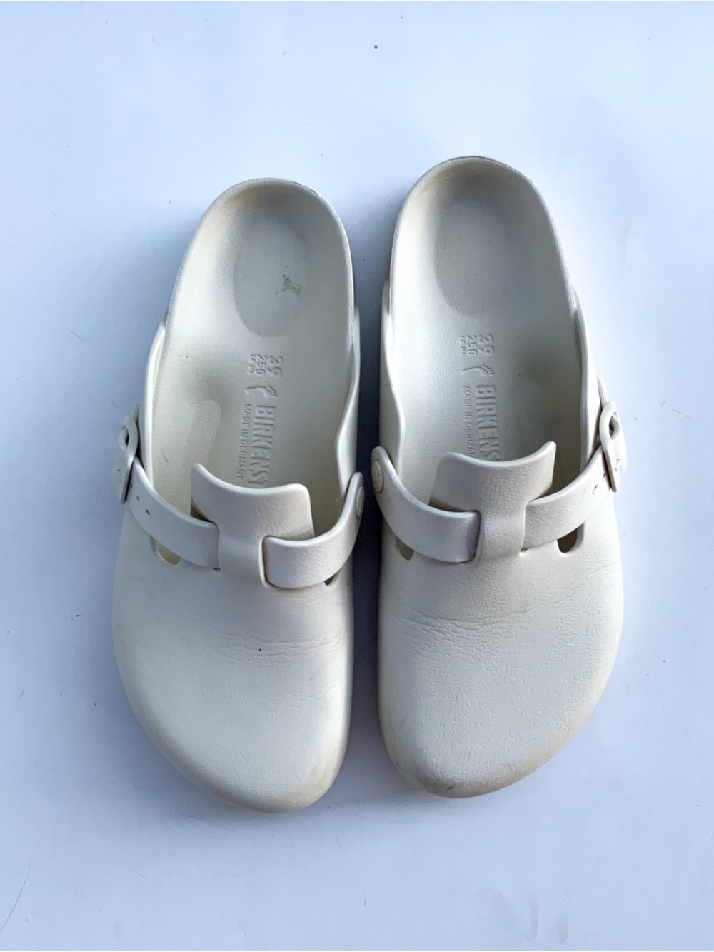 Birkenstock White EVA Clogs Size 39 L8 M6